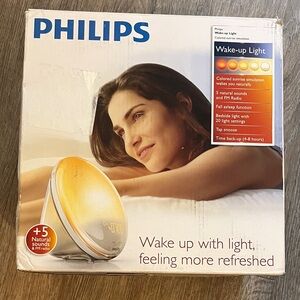 Philips wake up with light alarm/radio